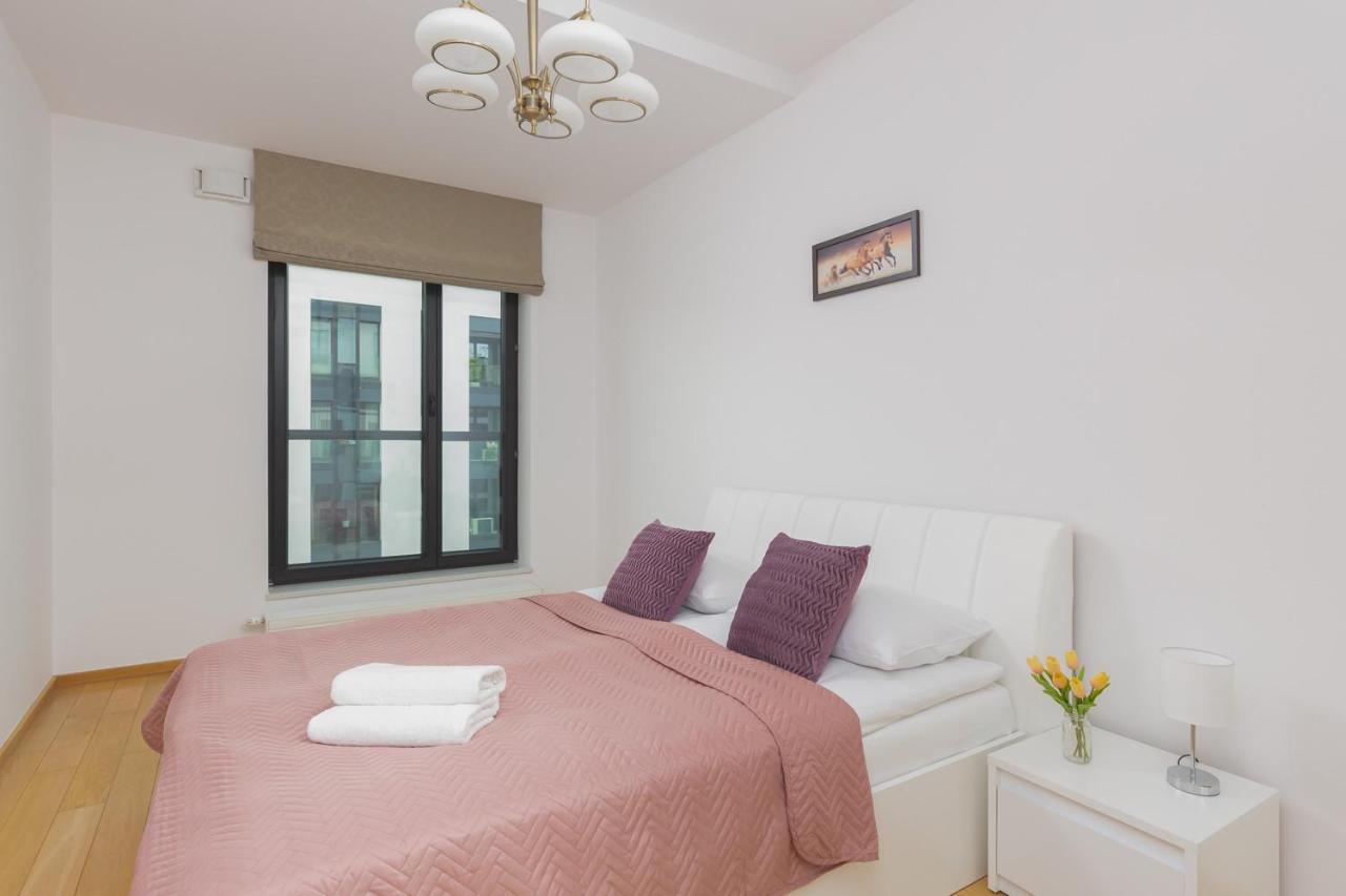 Dzielna Apartment Warsaw Wola By Noclegi Renters Dış mekan fotoğraf