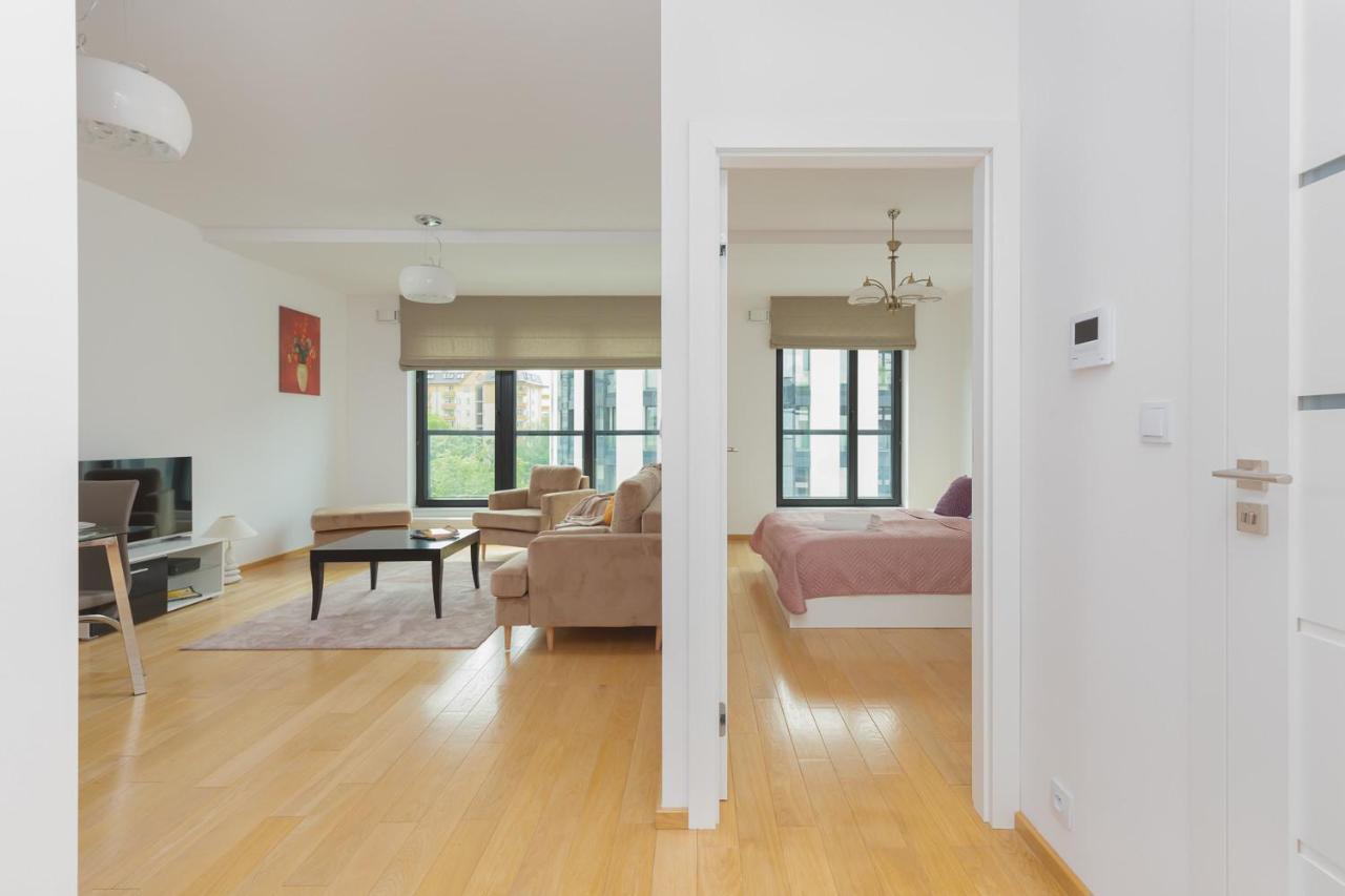 Dzielna Apartment Warsaw Wola By Noclegi Renters Dış mekan fotoğraf