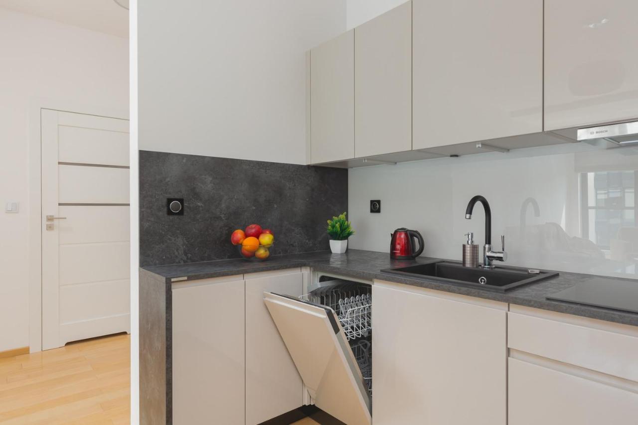 Dzielna Apartment Warsaw Wola By Noclegi Renters Dış mekan fotoğraf