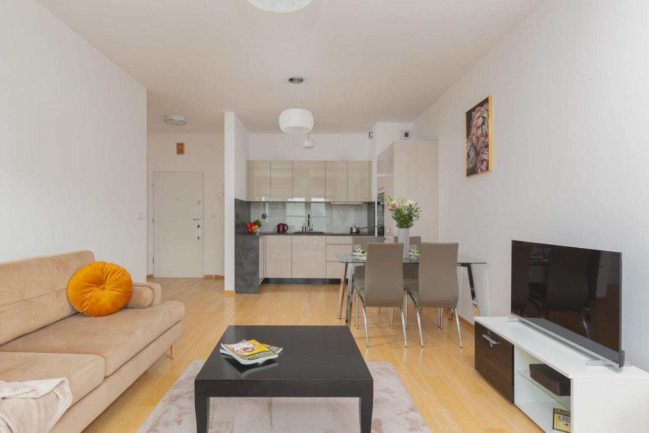 Dzielna Apartment Warsaw Wola By Noclegi Renters Dış mekan fotoğraf